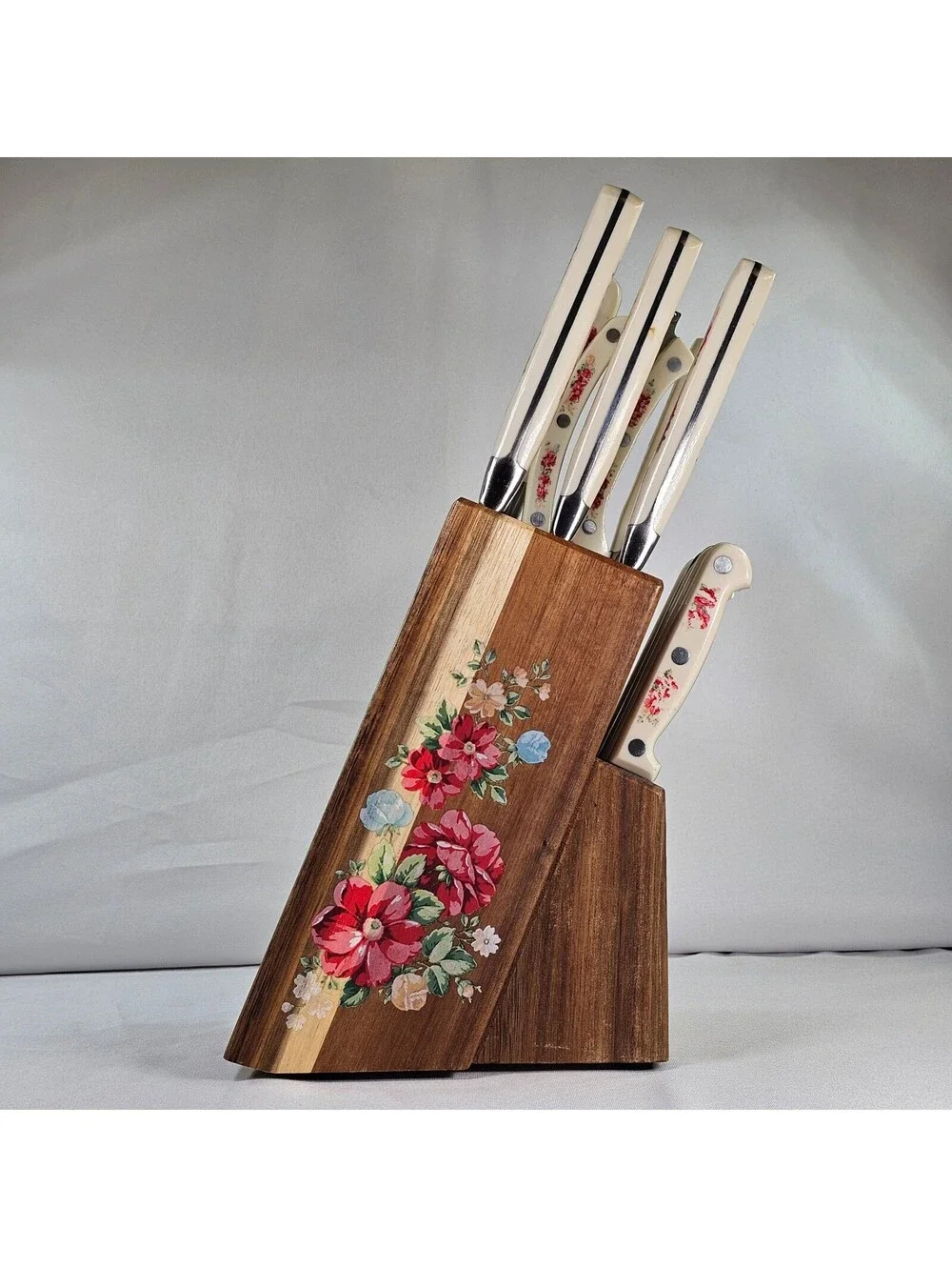 Pioneer Woman Vtg Floral 14 Piece Cutlery Set Wood Block Cream Floral Handles